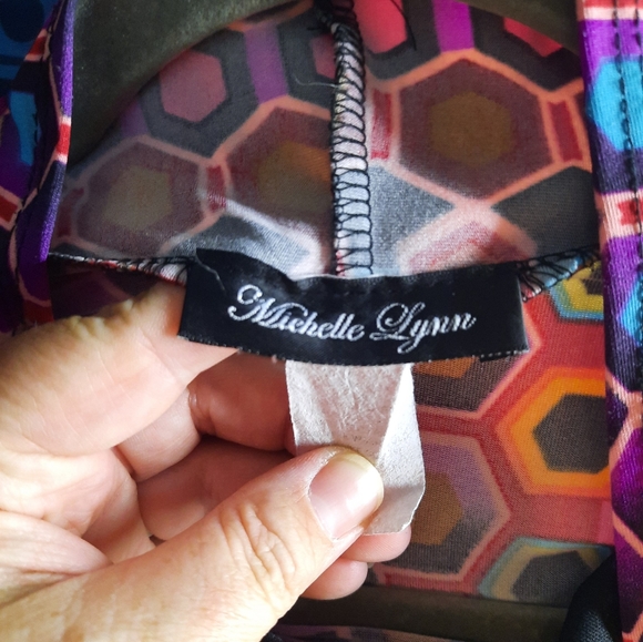 Michelle Lynn Bright Colorful Top Size XL - Picture 3 of 3